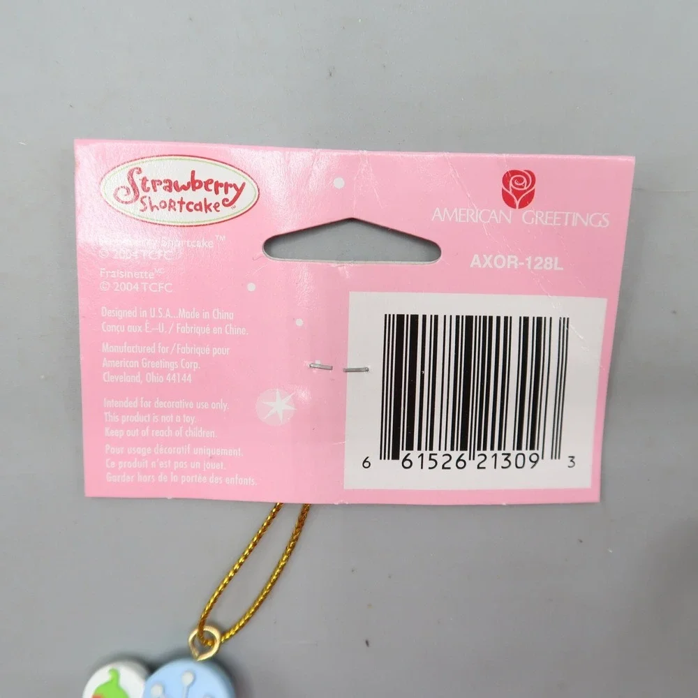 American Greetings‎ Strawberry Shortcake Christmas Ornament 2004 Holiday Figure